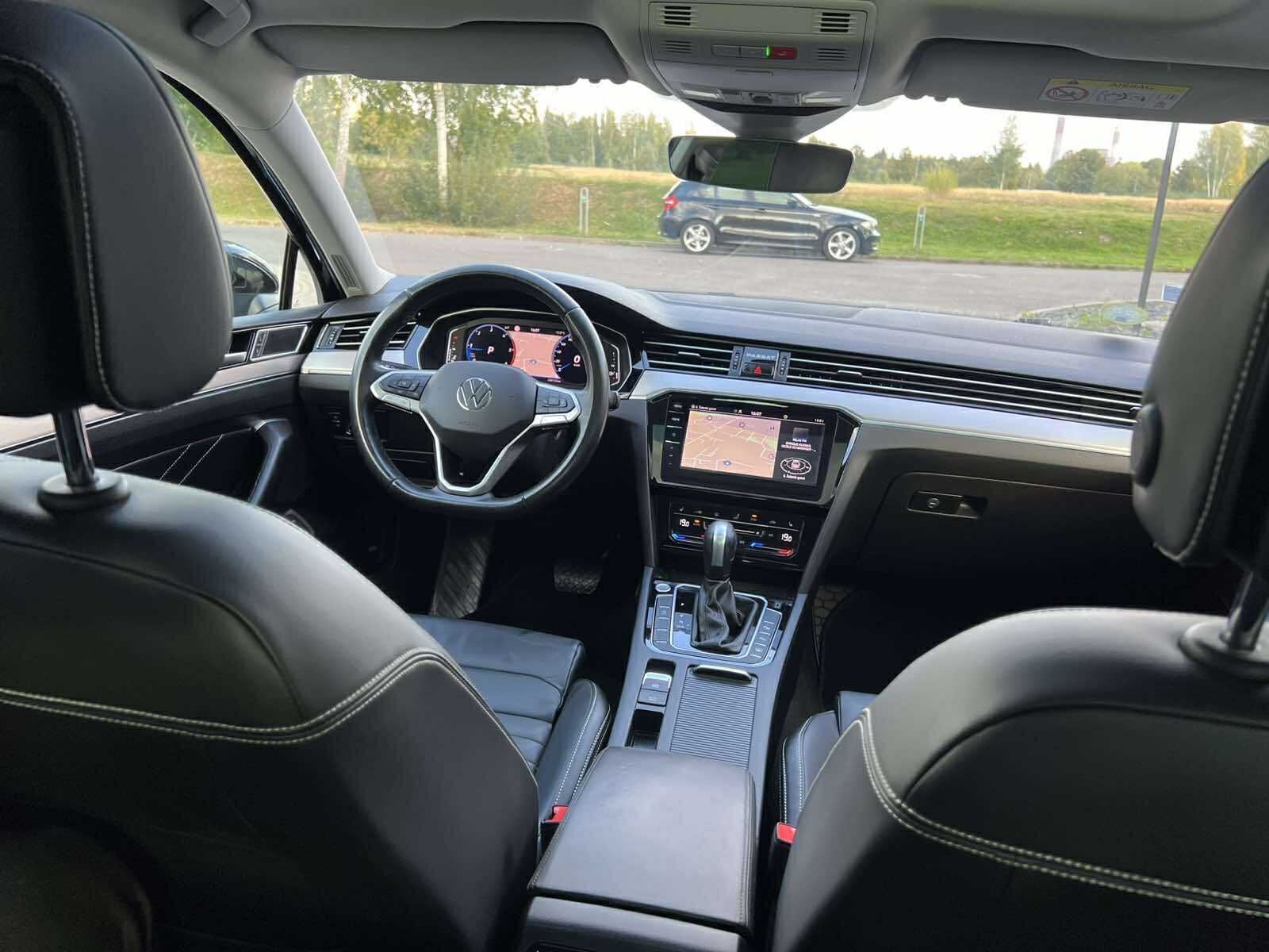 561404639_1385657596900985_3524852928640040153_n