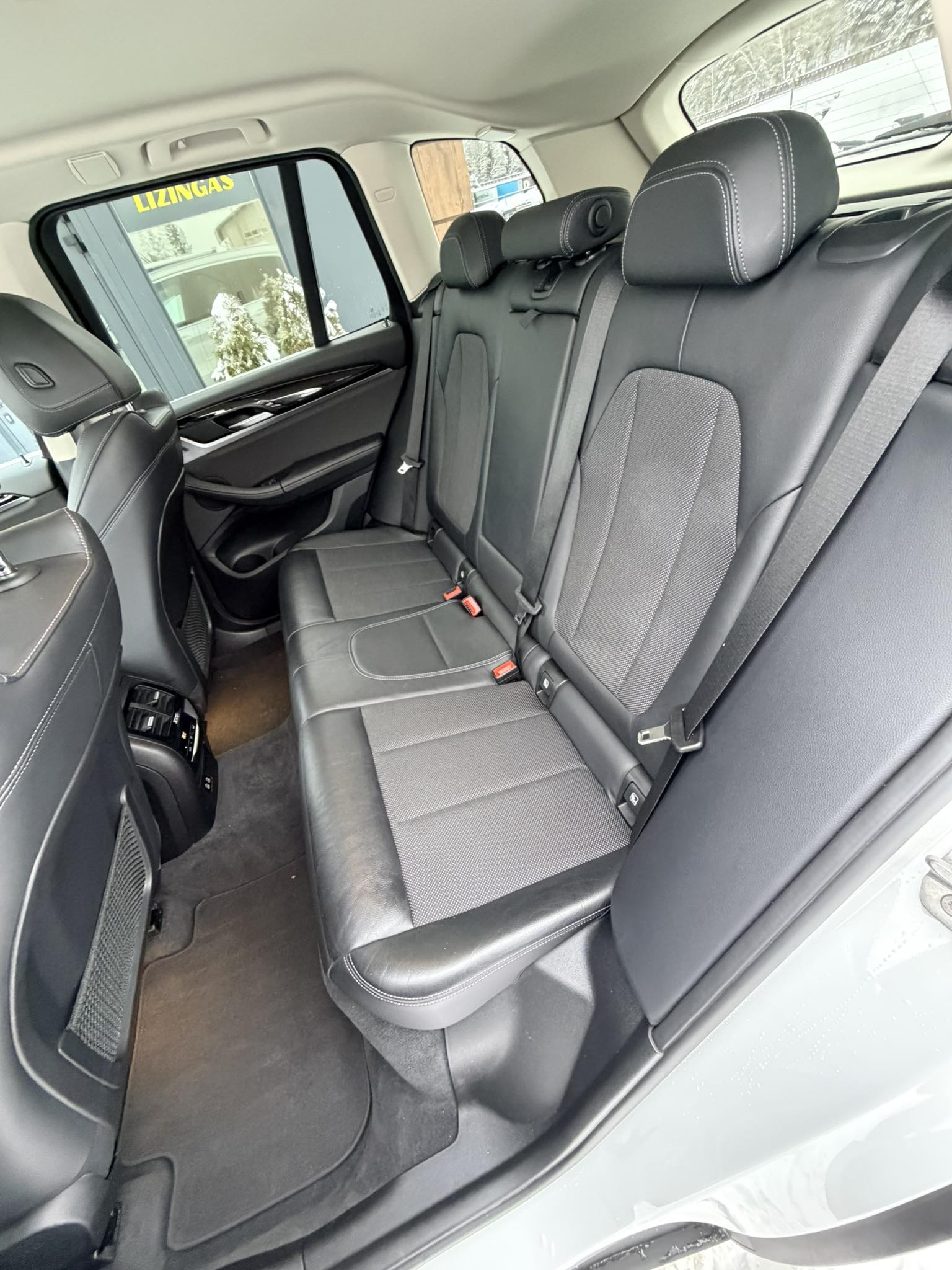 626796393_1487148800085197_1976326763337722931_n