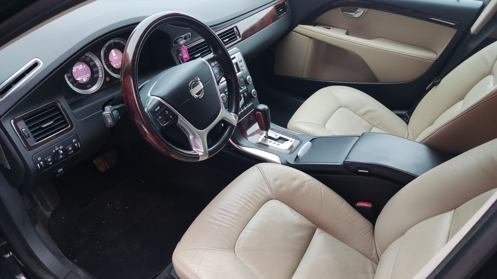 646123472_1516089610524449_5316859753010521496_n