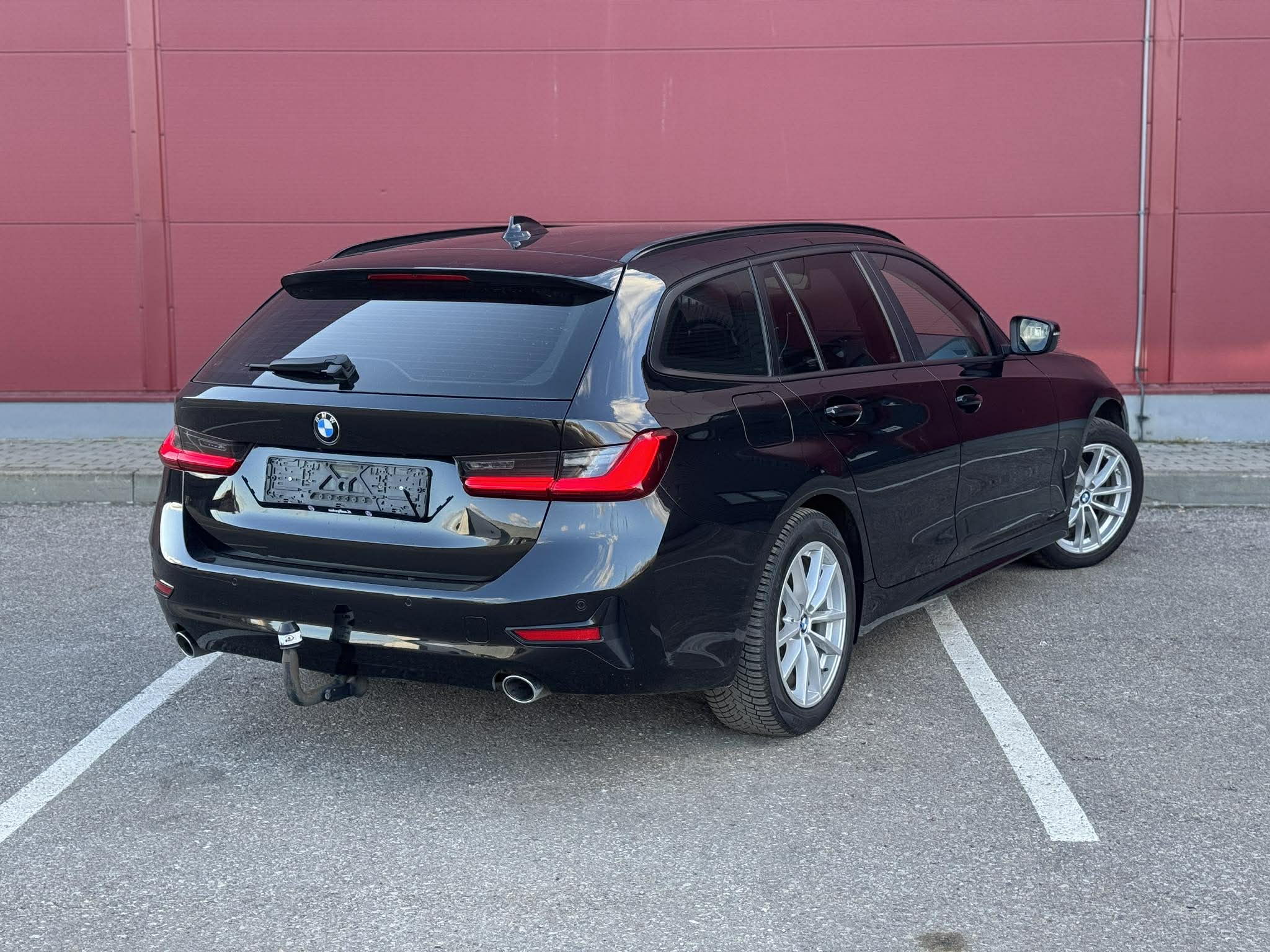 654269464_1532560235544053_5373188861098318029_n