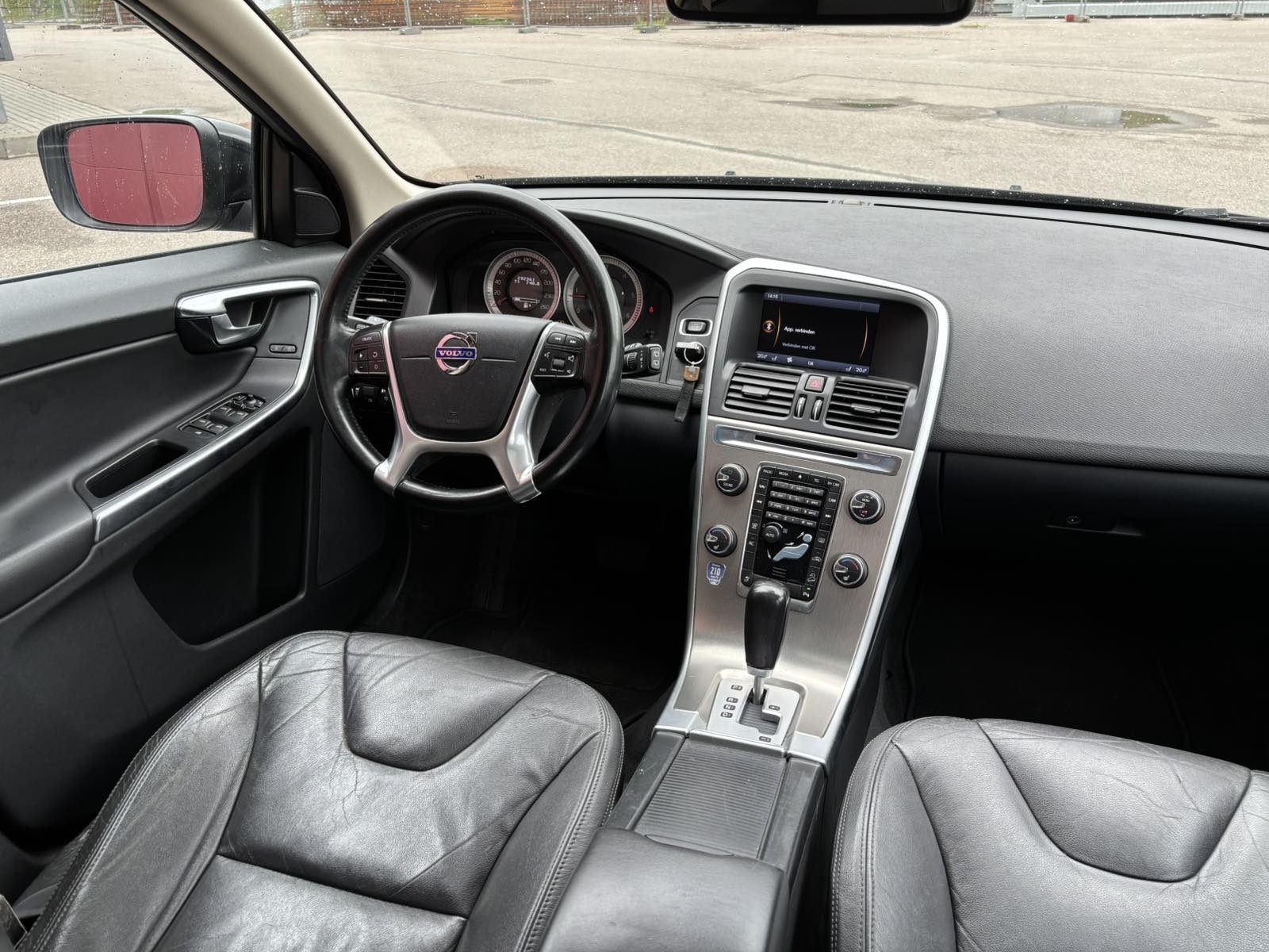 2012 VOLVO XC60 - Image 5