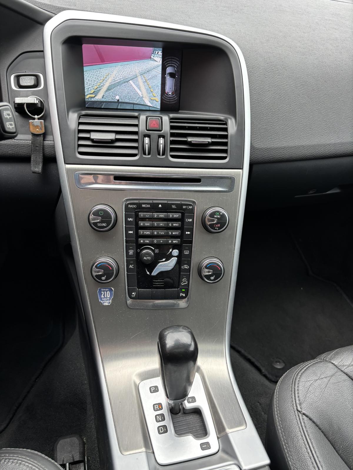 2012 VOLVO XC60 - Image 6