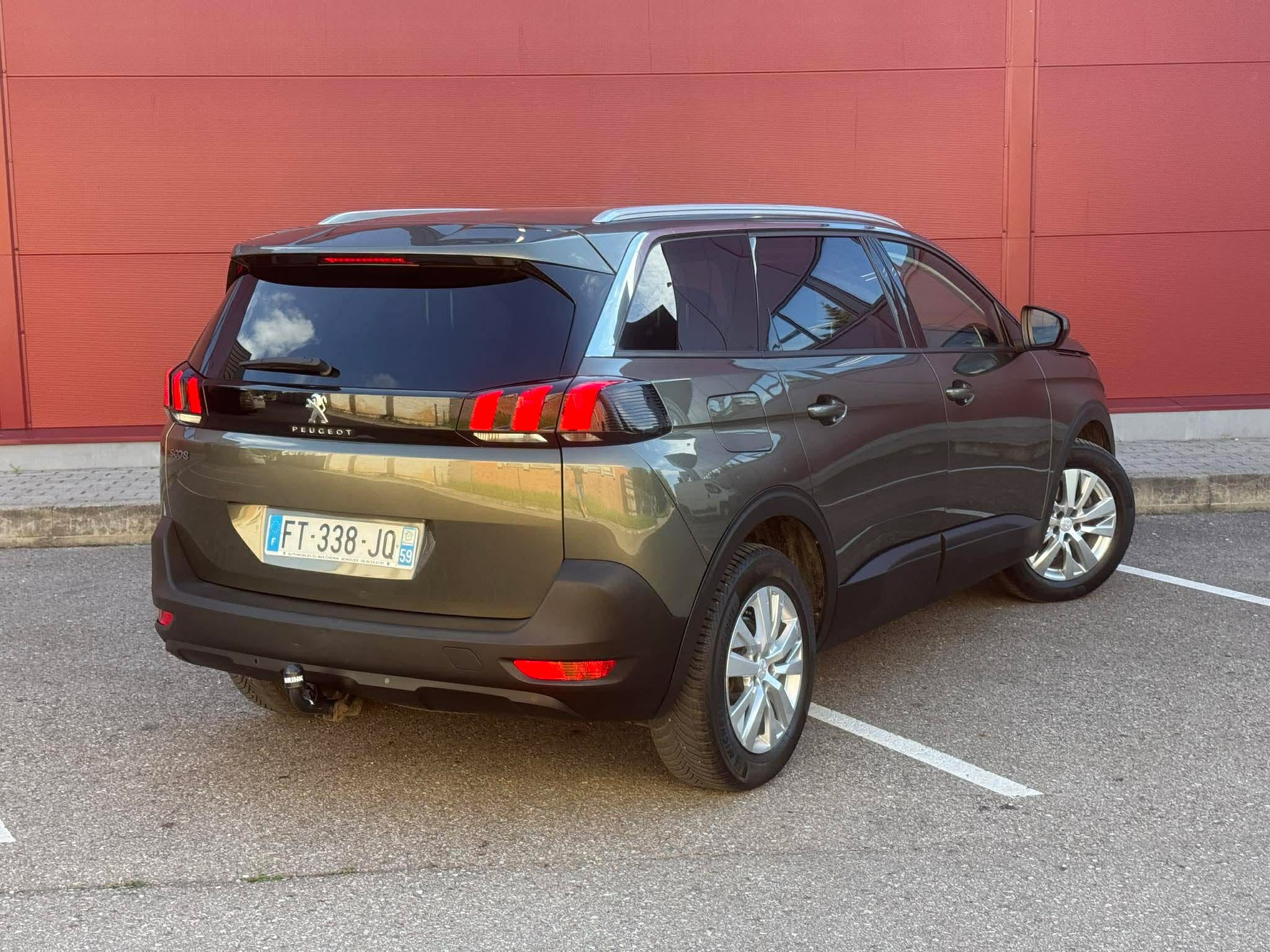 2020 PEUGEOT 5008 - Image 4