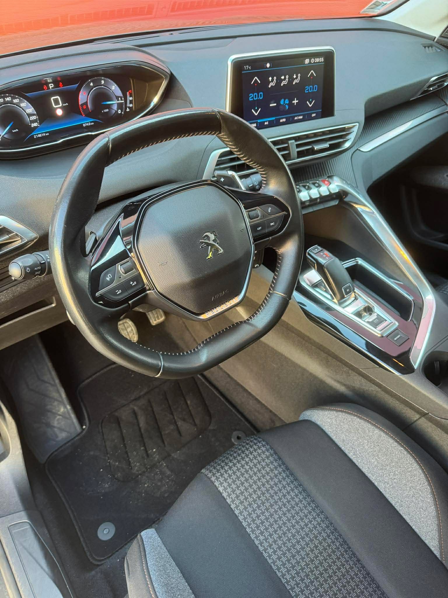 2020 PEUGEOT 5008 - Image 8