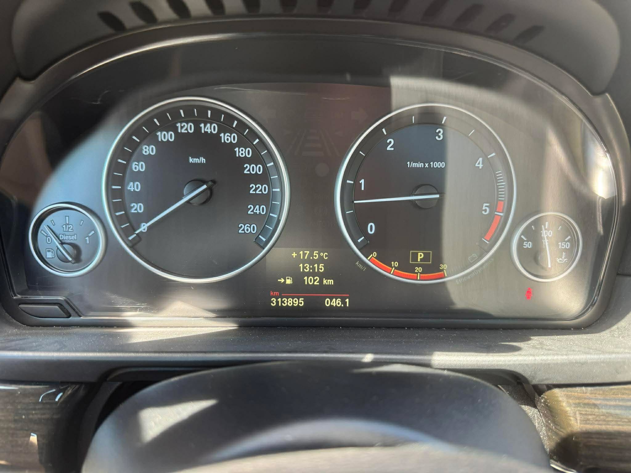 2010 BMW 530 - Image 10