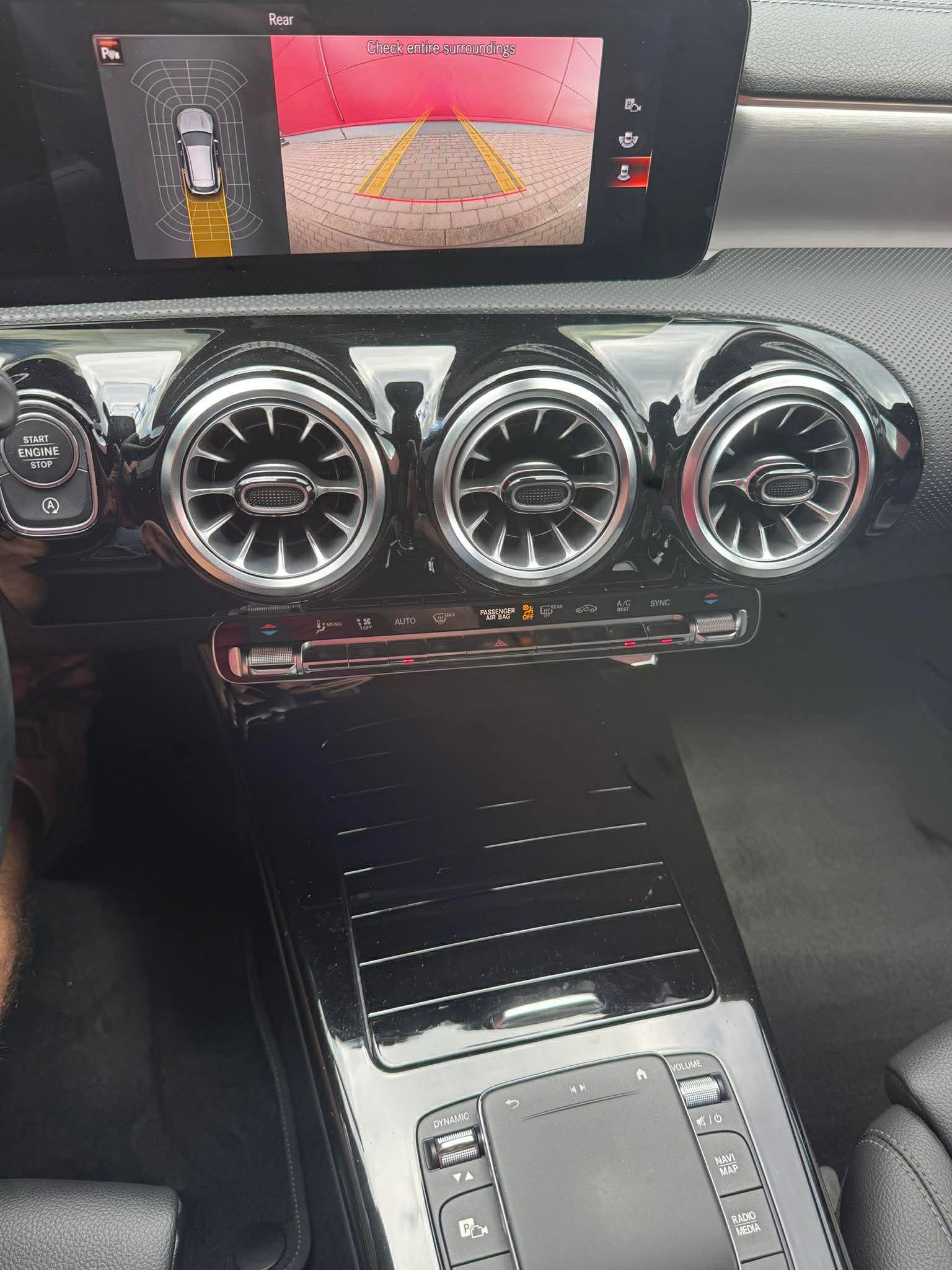 2021 MERCEDES-BENZ CLA200 - Image 7