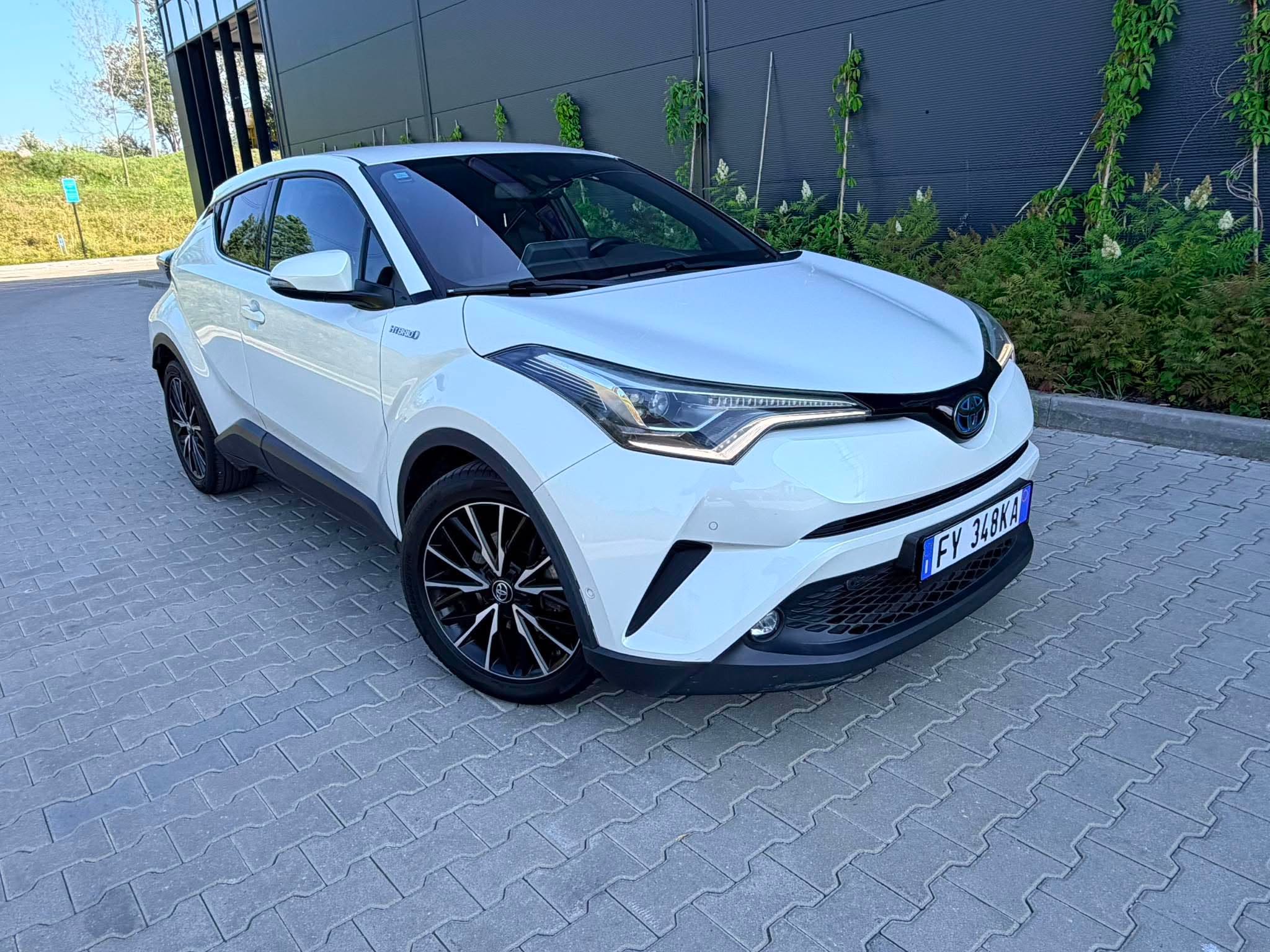 2019 TOYOTA C-HR - Image 3