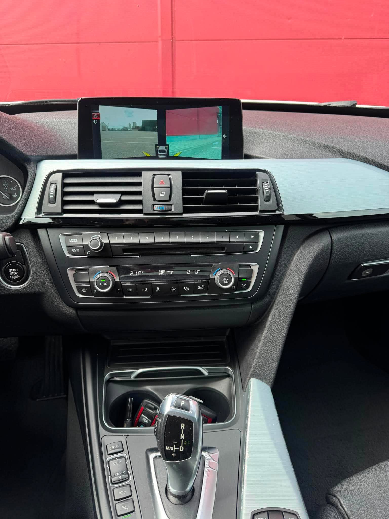 2016 BMW 330 GRAN TURISMO - Image 7