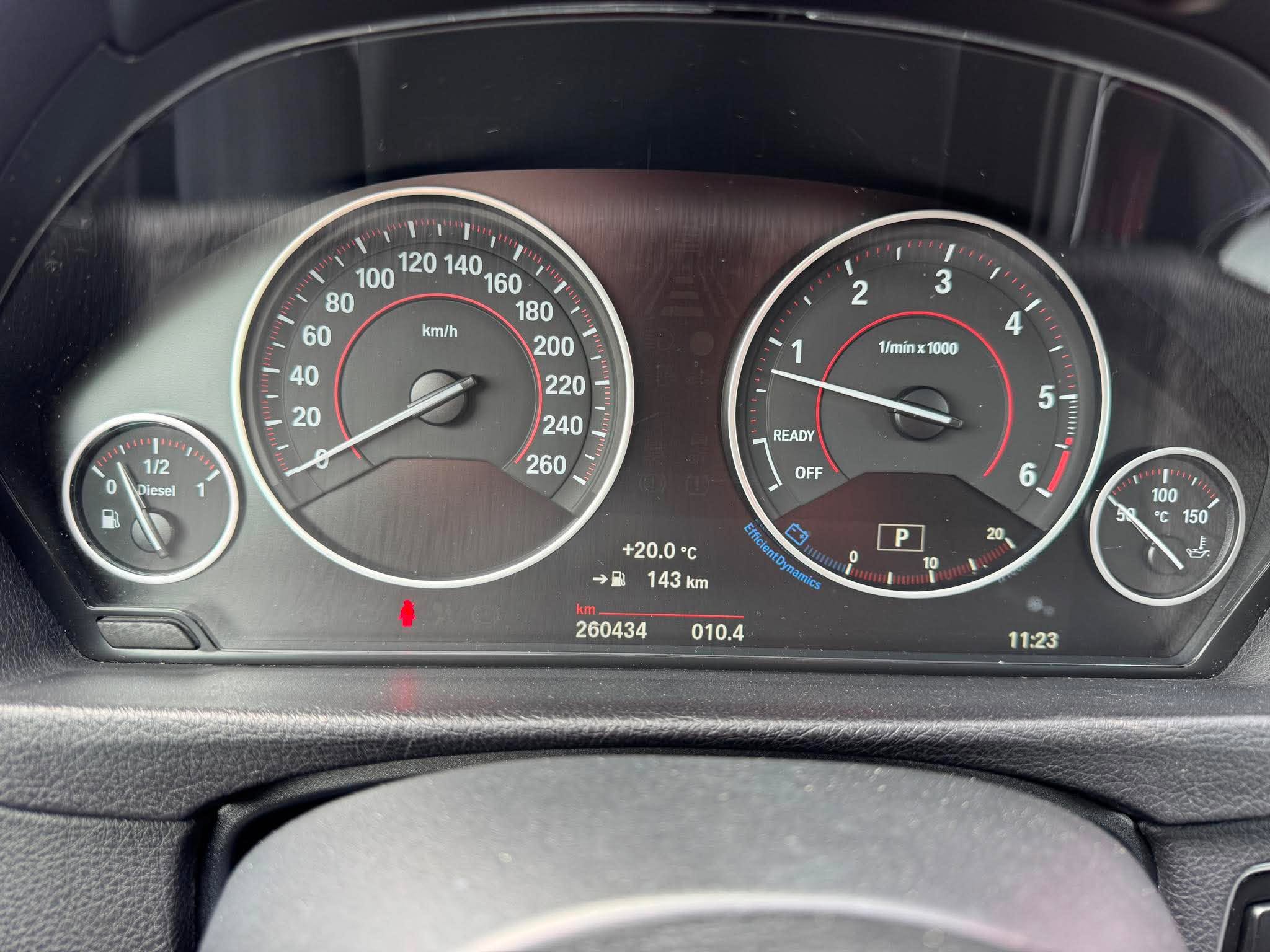 2016 BMW 330 GRAN TURISMO - Image 10