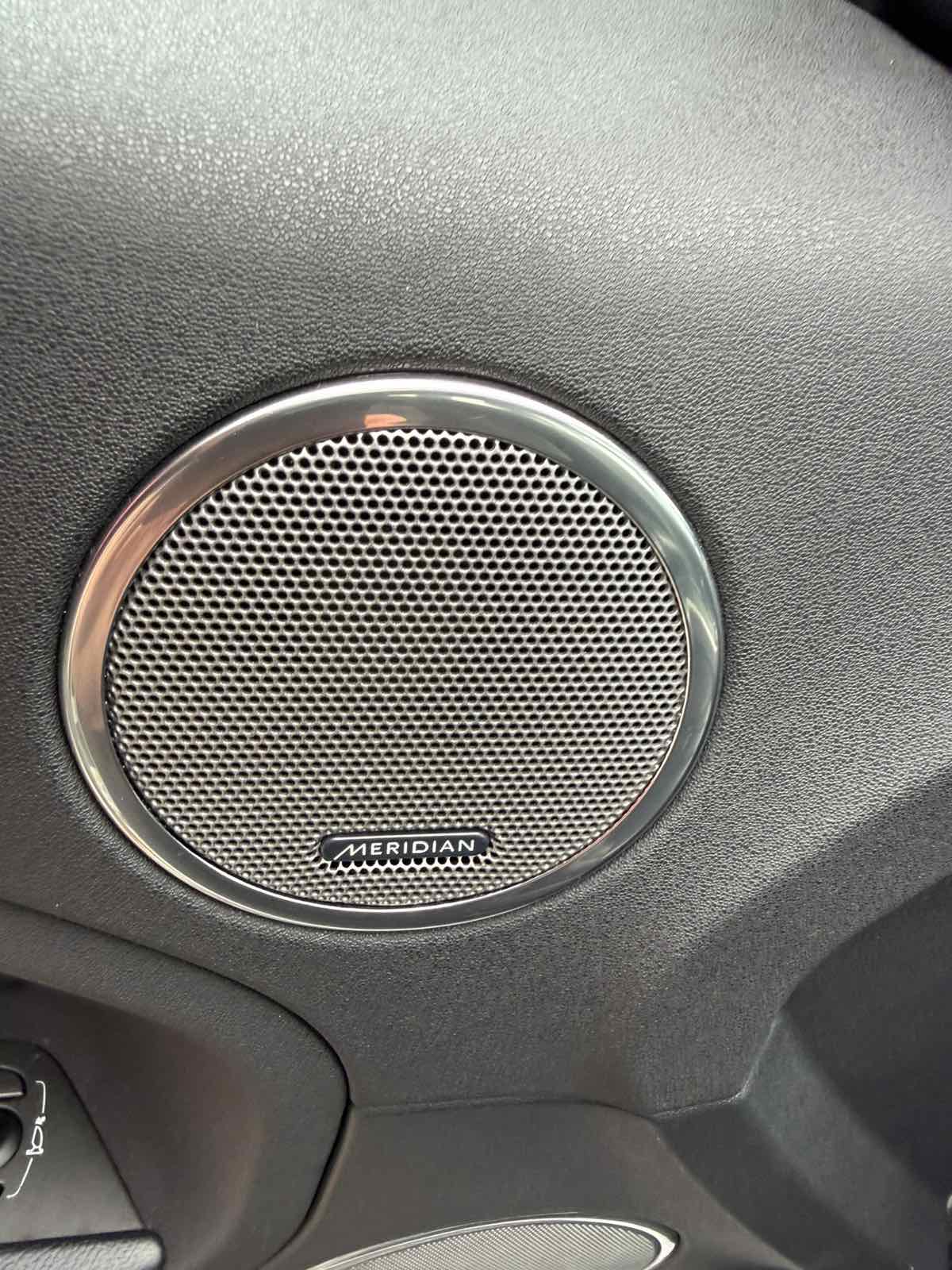 2011 LAND ROVER RANGE ROVER EVOQUE - Image 9