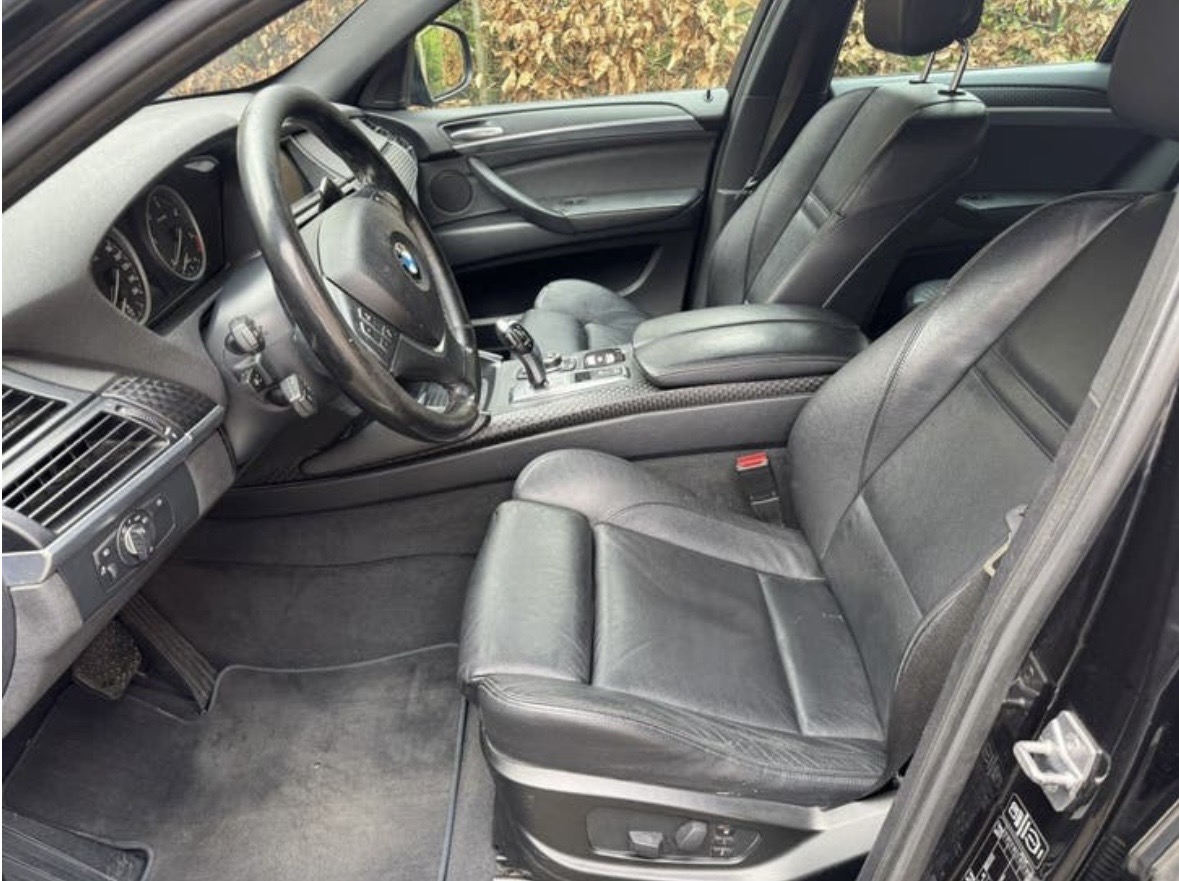 2012 BMW X6 - Image 8