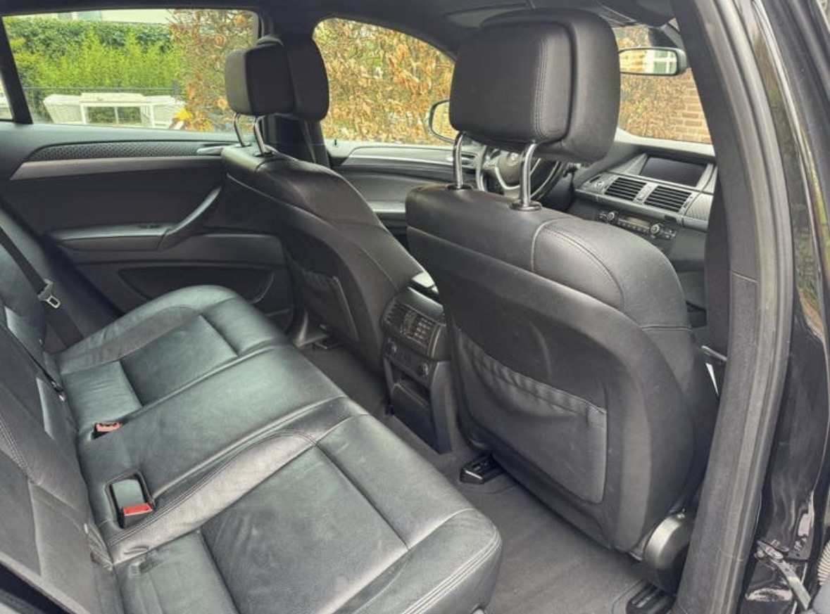 2012 BMW X6 - Image 10