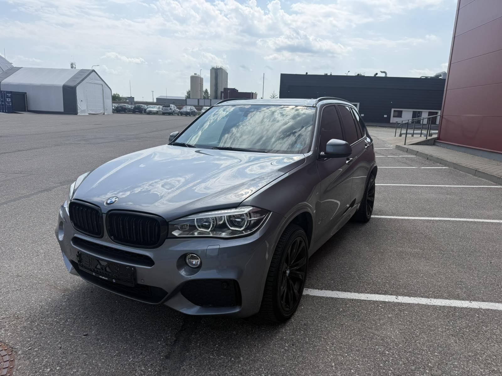 2017 BMW X5 - Image 3