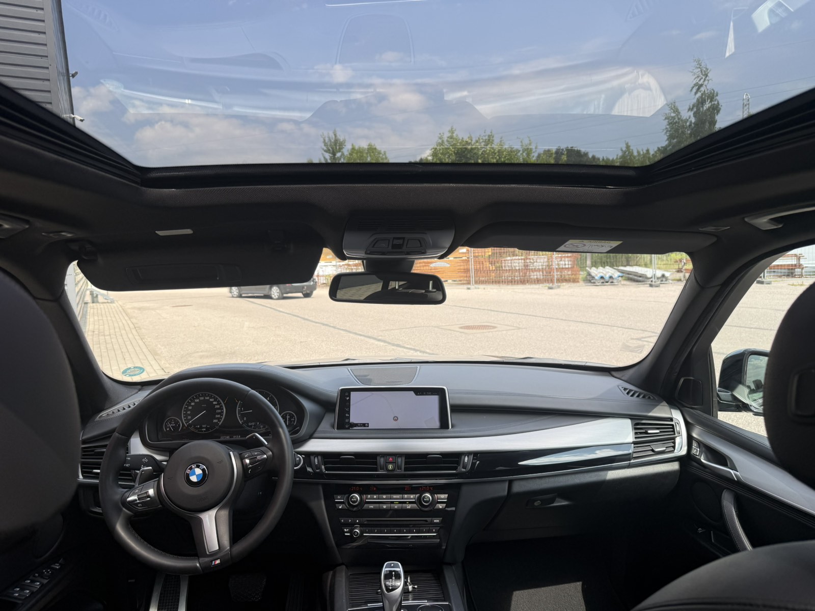 2017 BMW X5 - Image 8