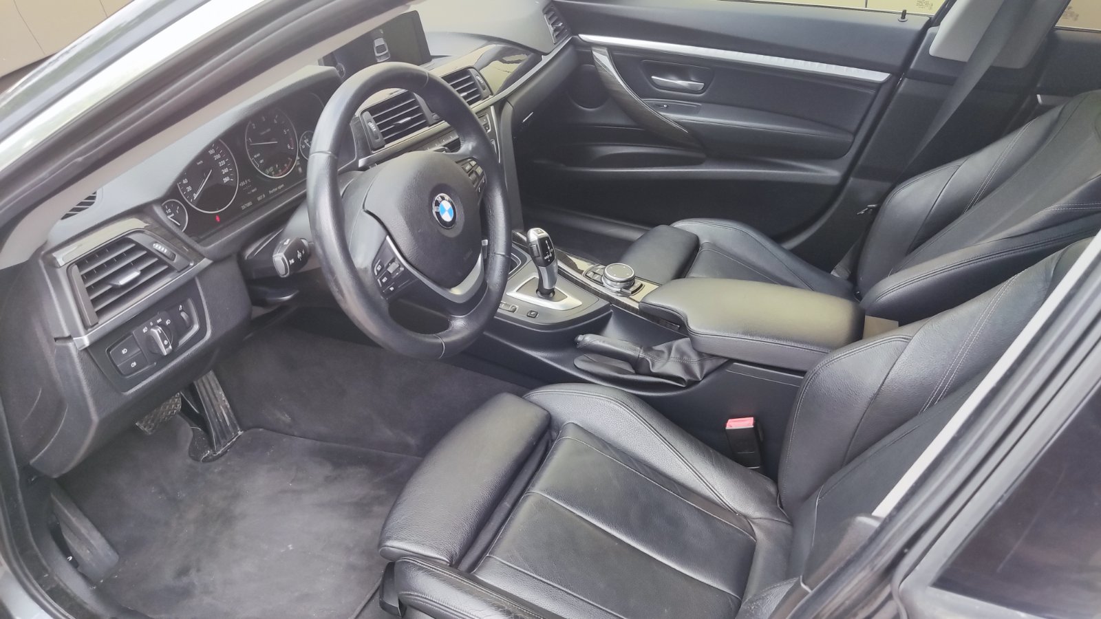 2013 BMW 320 GRAN TURISMO - Image 7