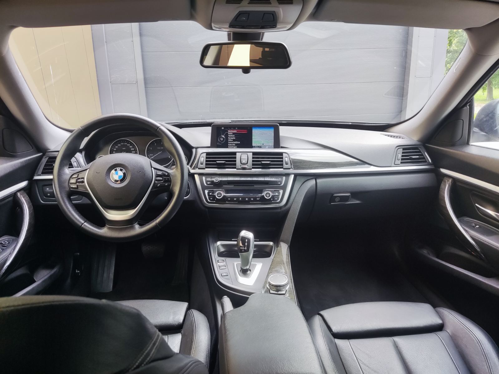 2013 BMW 320 GRAN TURISMO - Image 5