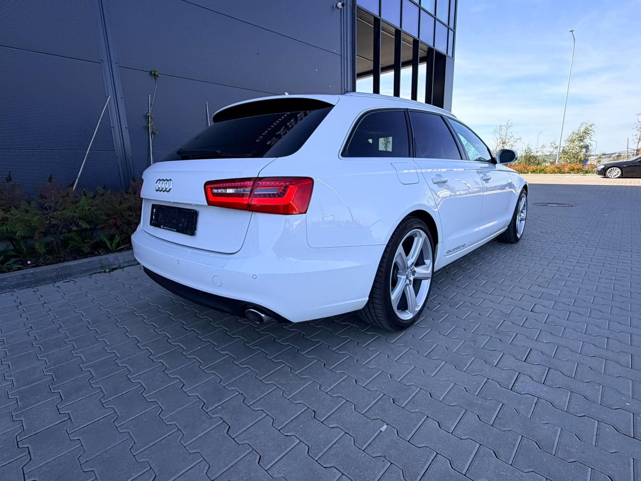 2012 AUDI A6 - Image 4