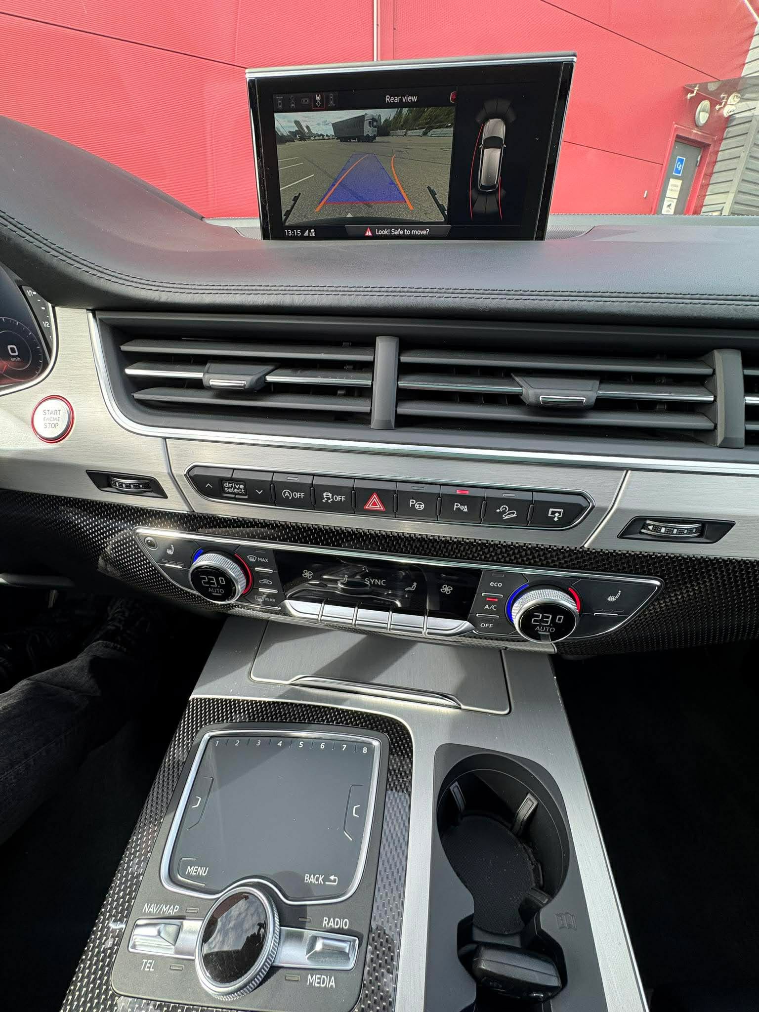 2017 AUDI SQ7 - Image 6