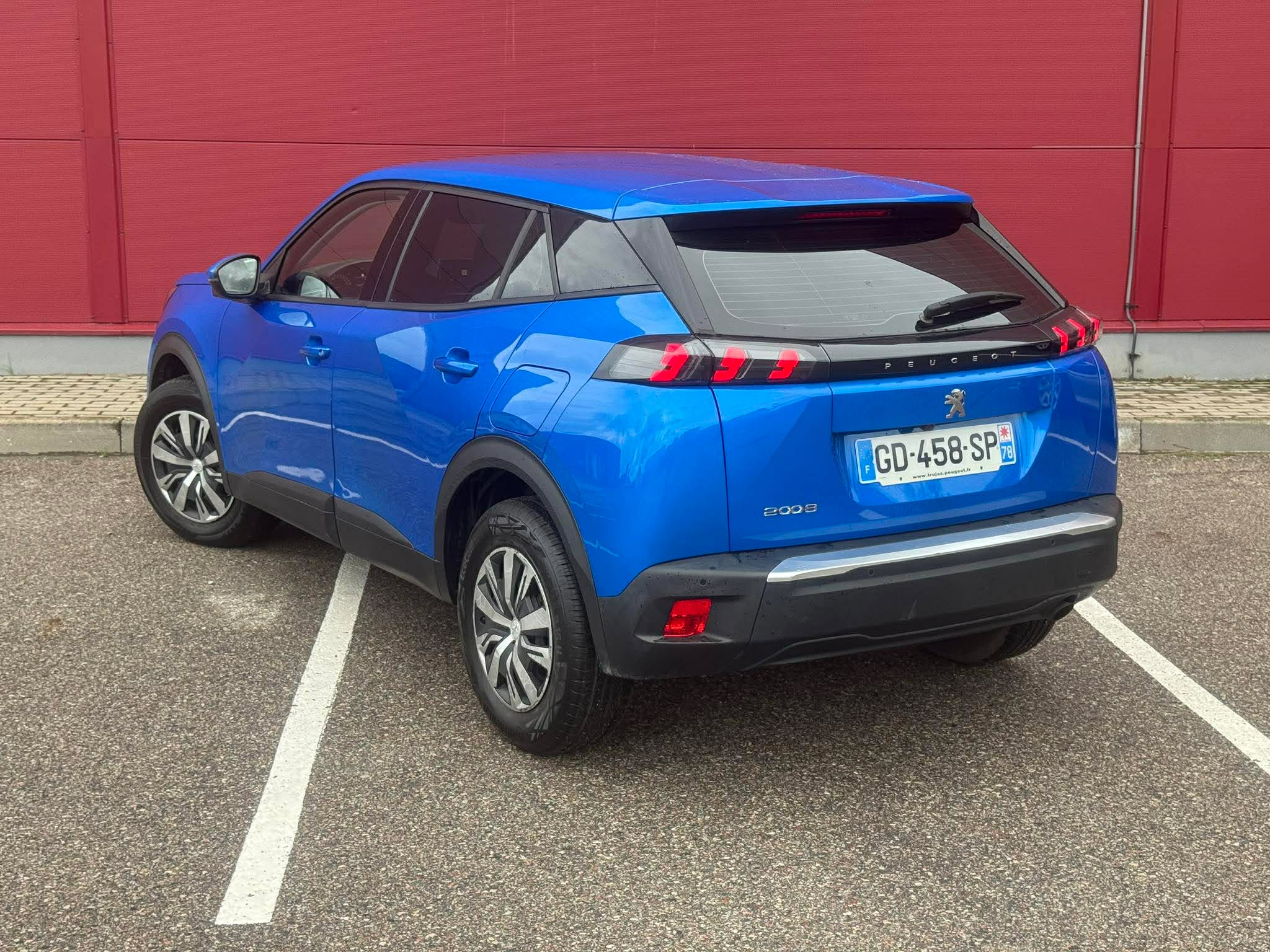 2021 PEUGEOT 2008 - Image 2