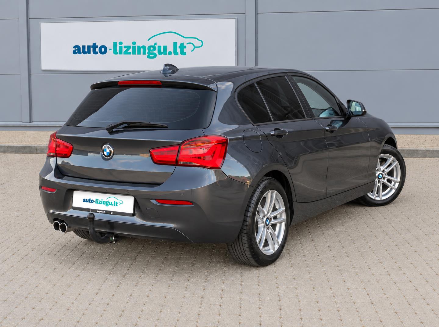 2017 BMW 120 - Image 4