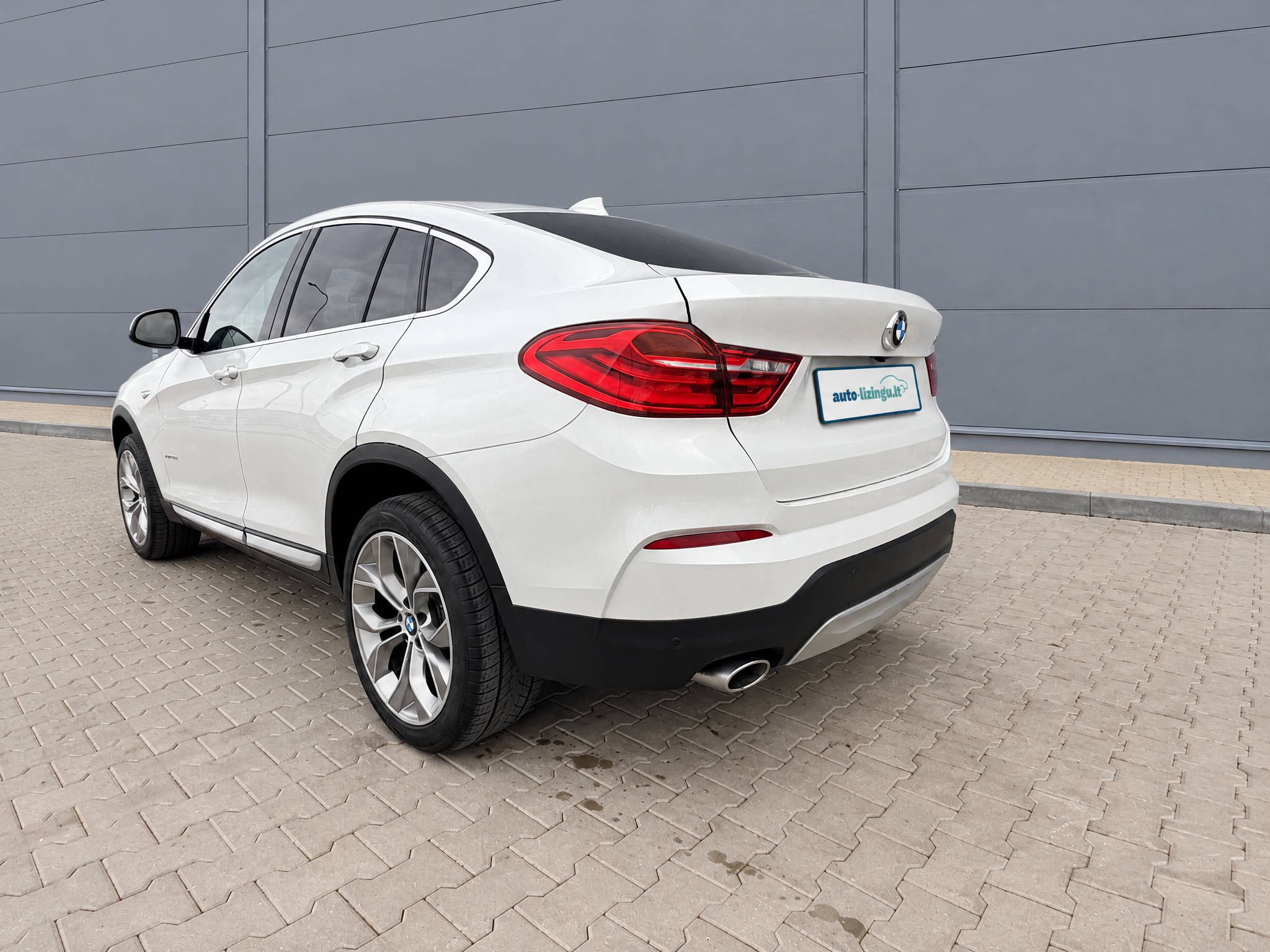 BMW X4 – Auto-Lizingu.lt