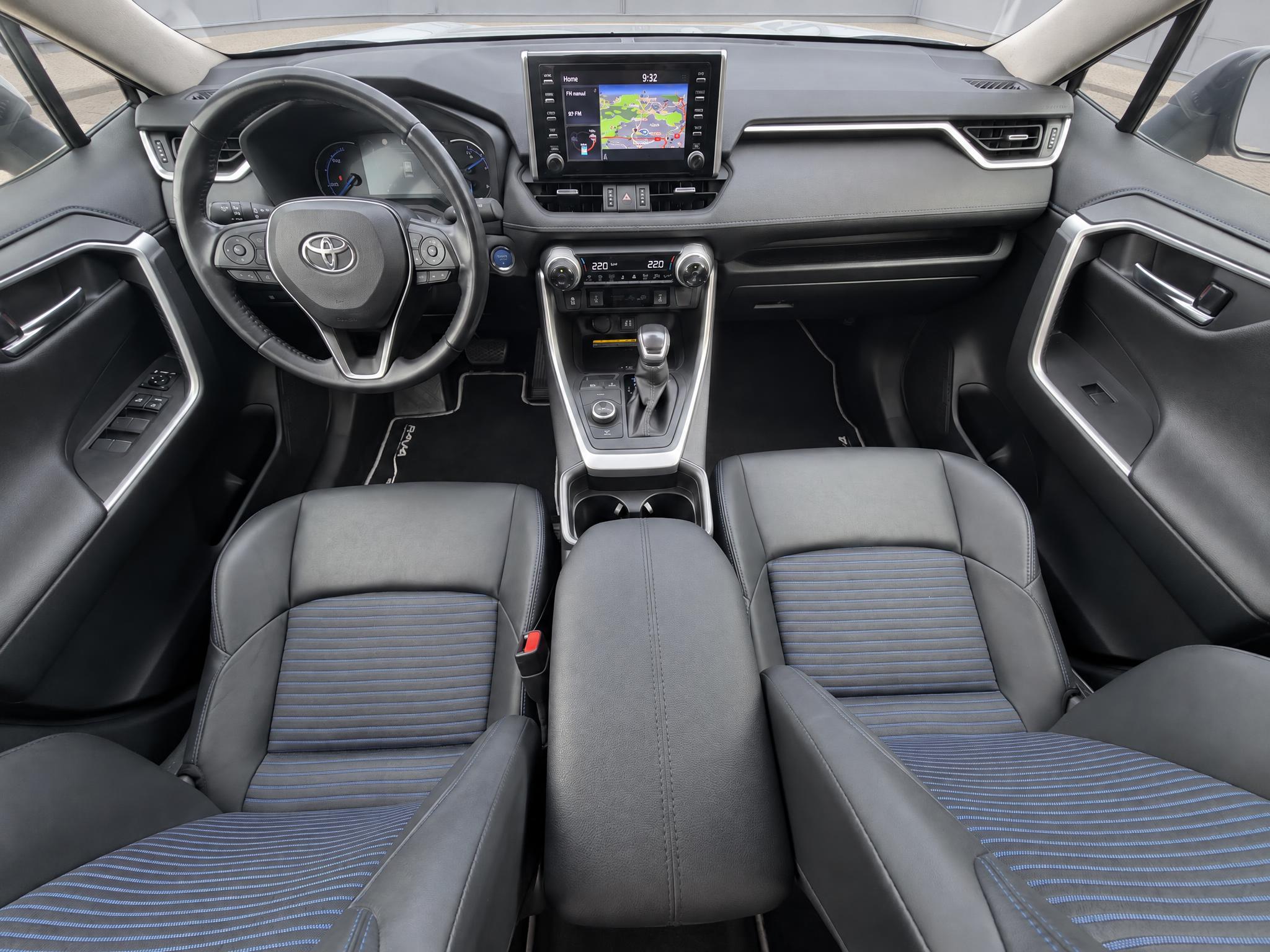 Toyota RAV4 – Auto-Lizingu.lt