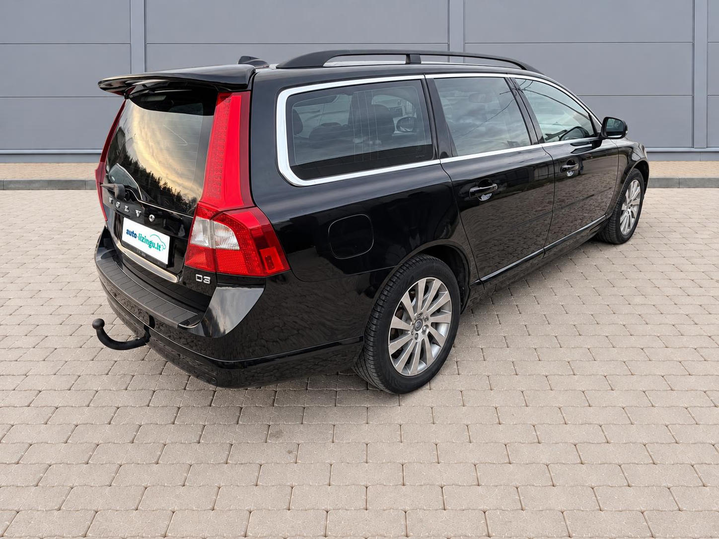 Volvo V70 Universalas – Auto-Lizingu.lt